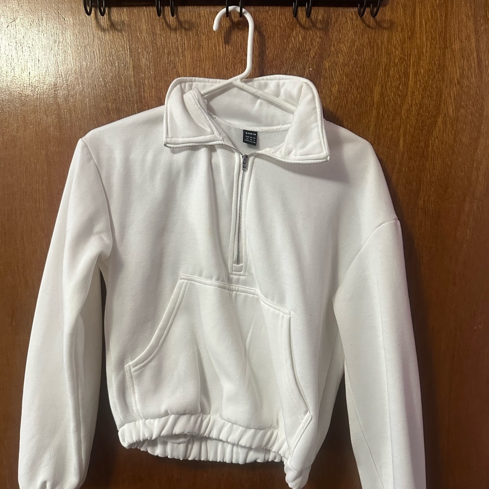 SHEIN White Half-Zip Crew Neck Sweater